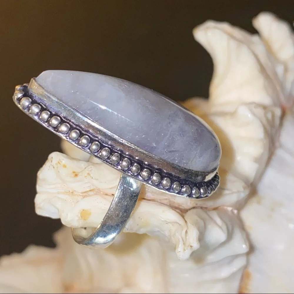 Rainbow Moonstone teardrop gemstone ring. - Picture 5 of 10